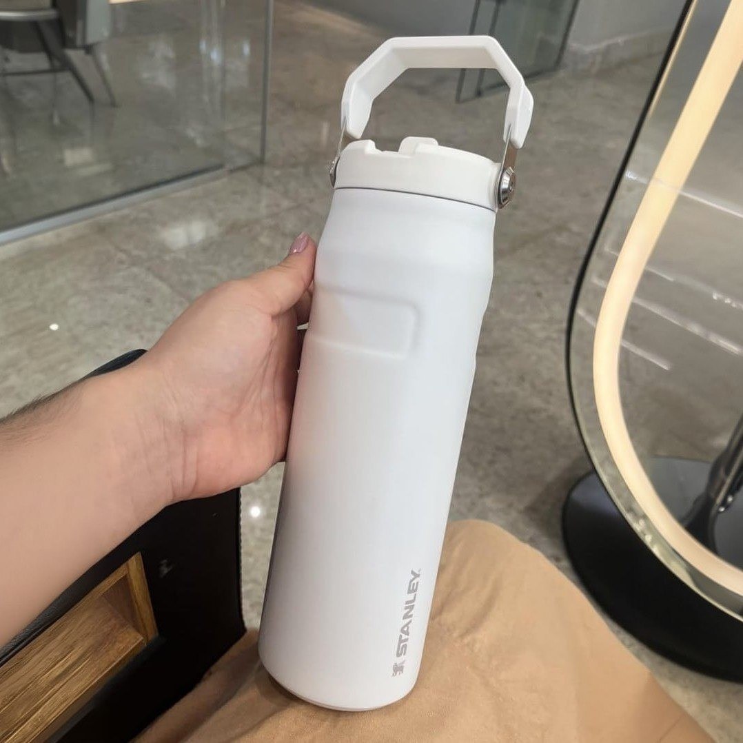 Garrafa Stanley IceFlow Flip 710ml