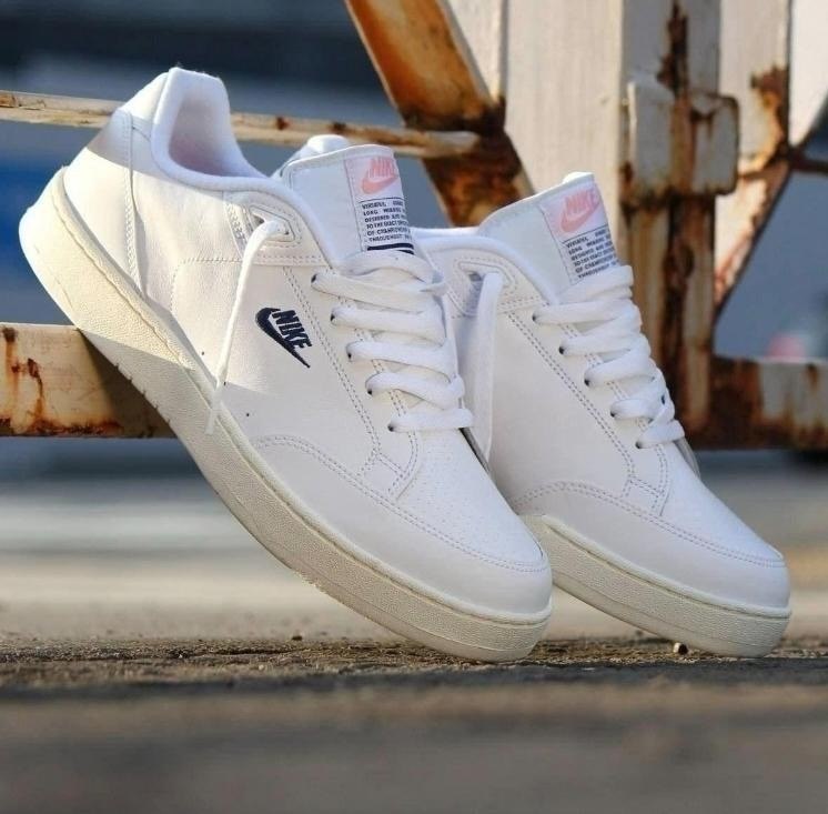 Tênis Nike Grandstand II
