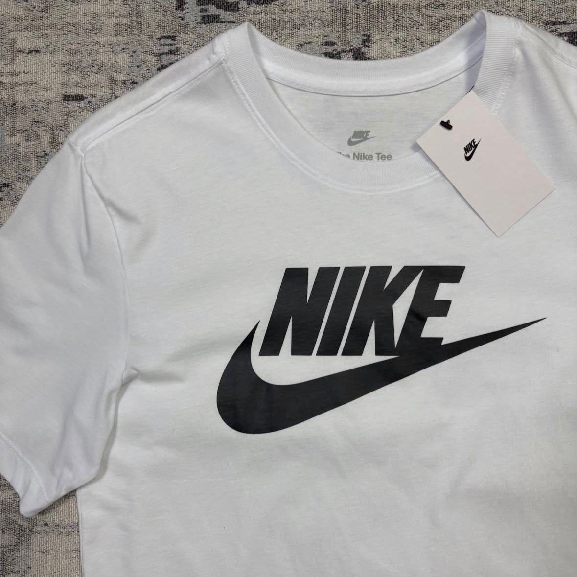 Camiseta Nike Sportswear Icon Futura Masculina