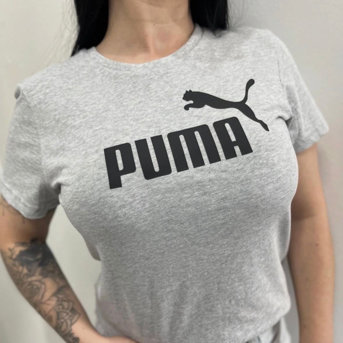 Camisa Feminina Ess No. 1 Logo Tee Puma Light Gray Heather