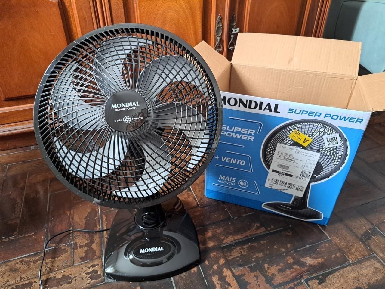 Ventilador de Mesa 30cm Super Power Mondial 60W VSP-30-B