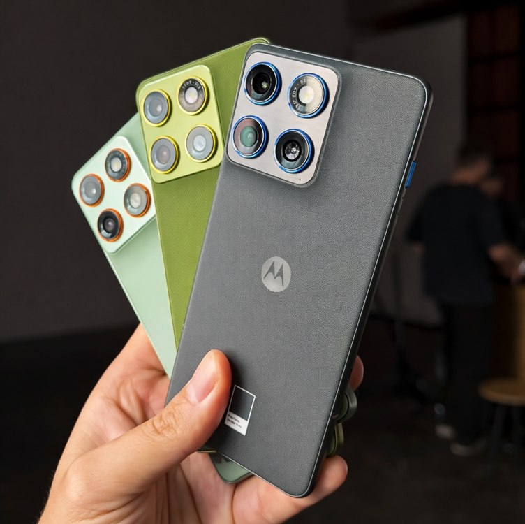 Smartphone Motorola Razr 60 - 256gb 24gb (12gb Ram+12gb Ram Boost)