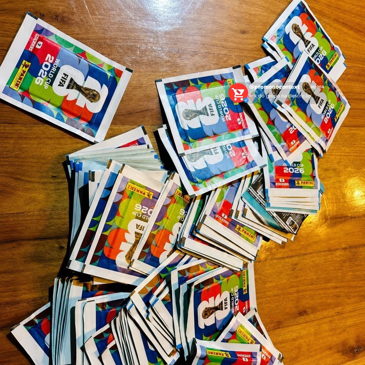 Kit 100 Envelopes (700 Figurinhas) Panini Copa do Mundo 2026