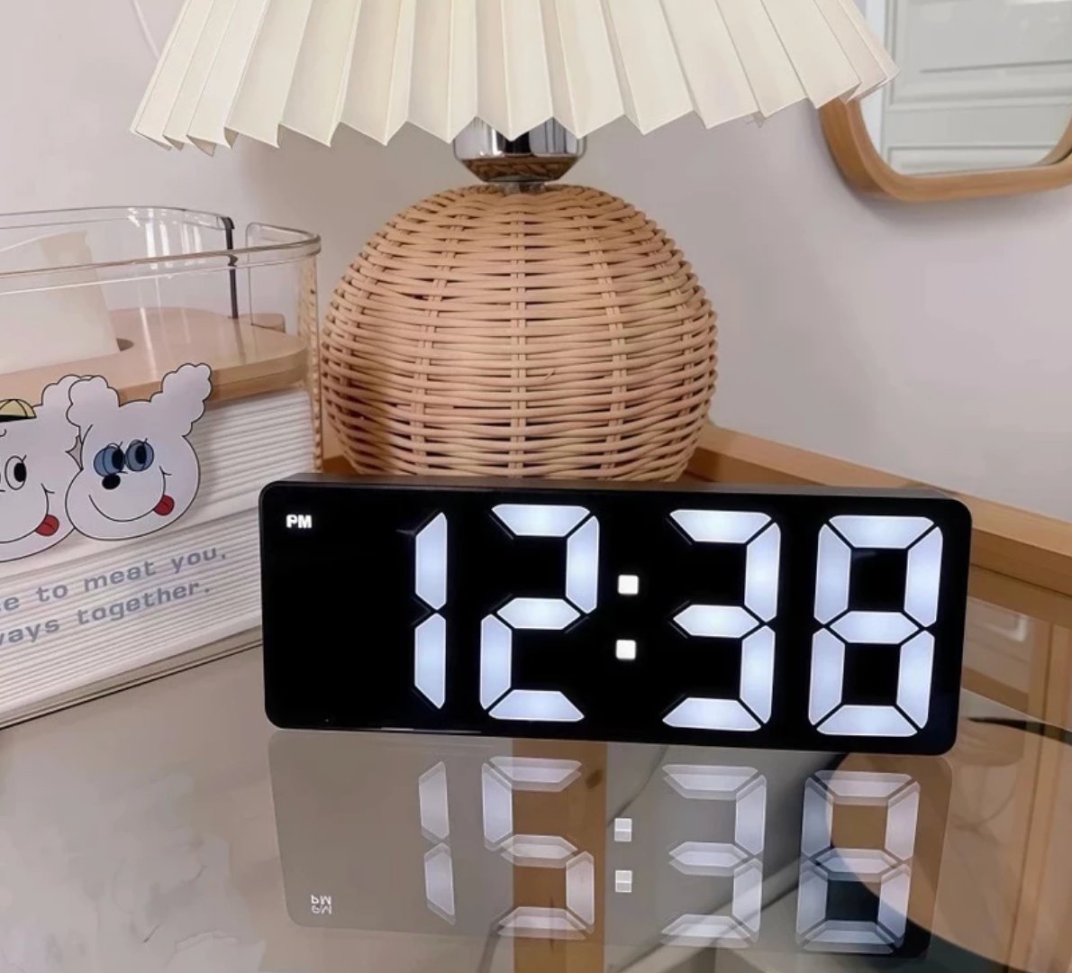 Despertador Digital com Sensor Temperatura e Bateria Recarregável USB